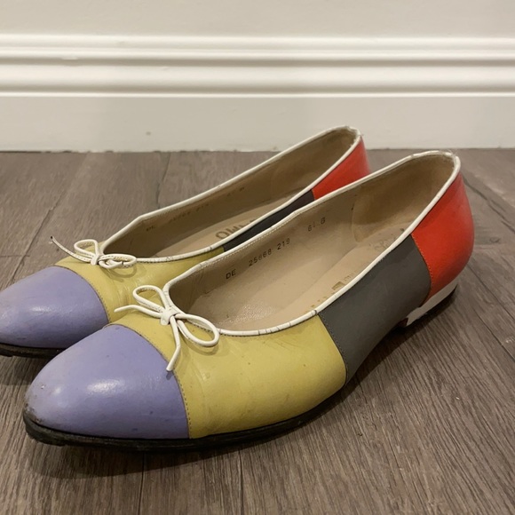 Salvador Ferragamo ballet flats - Picture 1 of 4